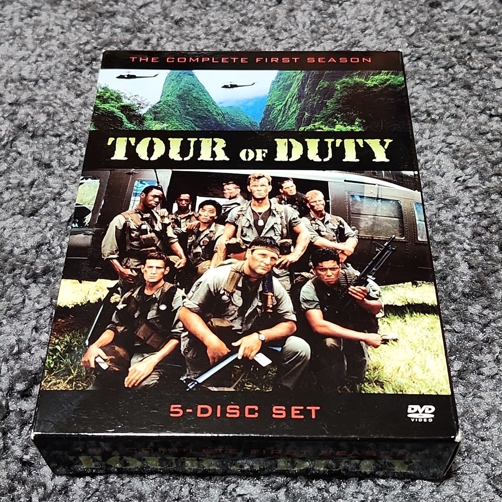 TOUR OF DUTY COMPLETE FIRST SEASON 5-DISC DVD SET